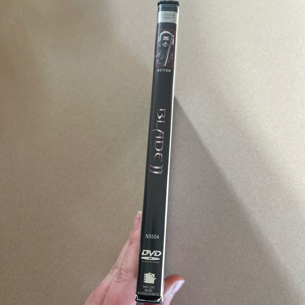 Bundle 3 DVDs for $12! Pre Owned Blade DVD Movie - Picture 2 of 4